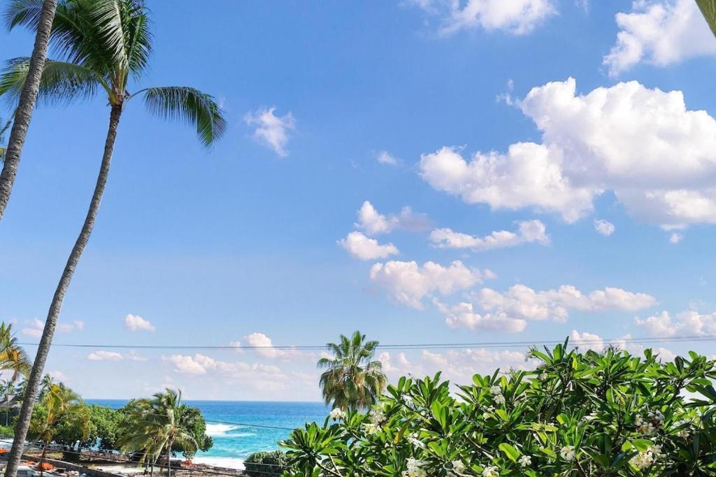 Hawaiian-Style Oceanview Across The Street From Historic Magic Sands Beach Park - White Sands Village 202 Kailua-Kona Exterior foto